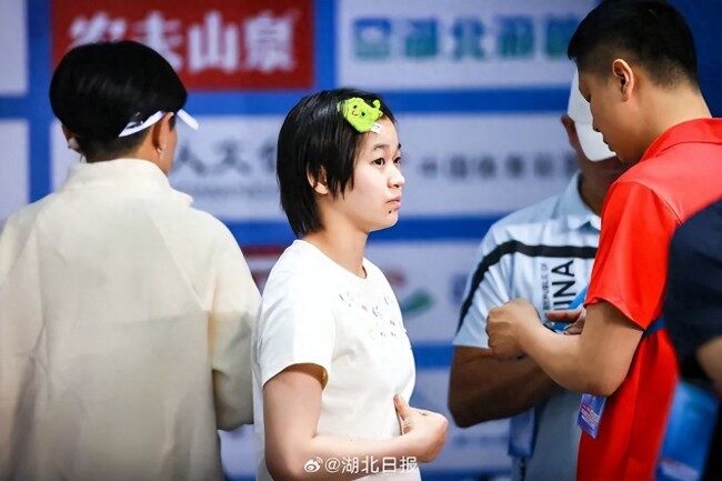 全红婵现身武汉回应伤情