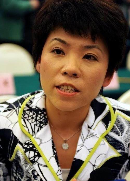 从18个世界冠军到剑桥博士,邓亚萍:疼痛是我的勋章